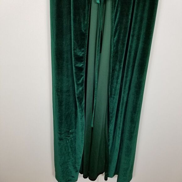 Baltic Born Esmerelda Long sleeve Velvet Wrap Maxi Dress Size S Forest Green - Picture 3 of 9